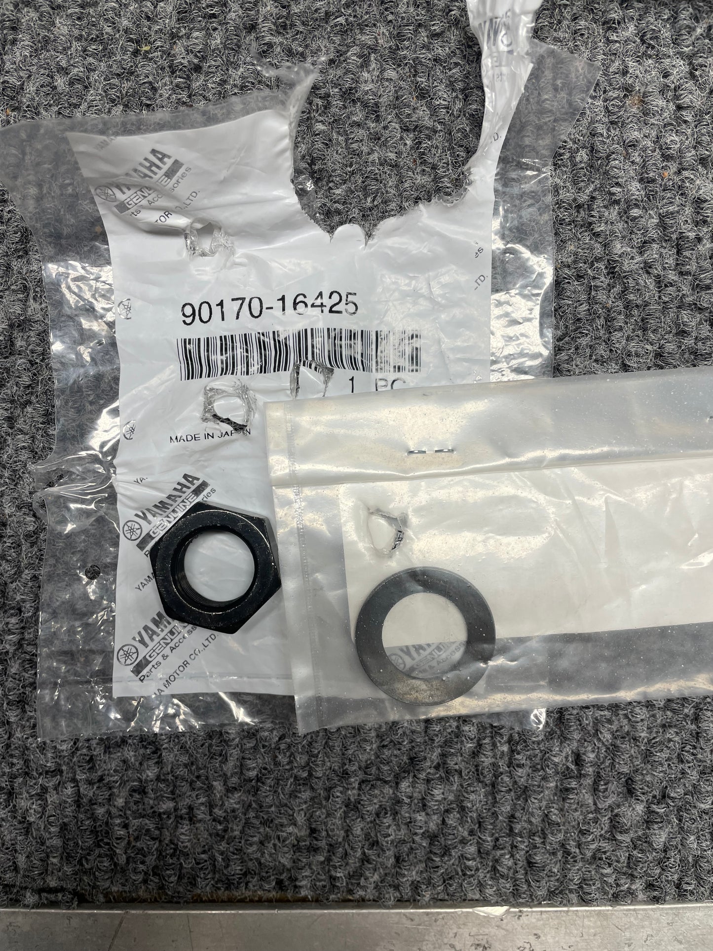 YAMAHA OEM WASHER CONICAL SPRING/YAMAHA OEM NUT