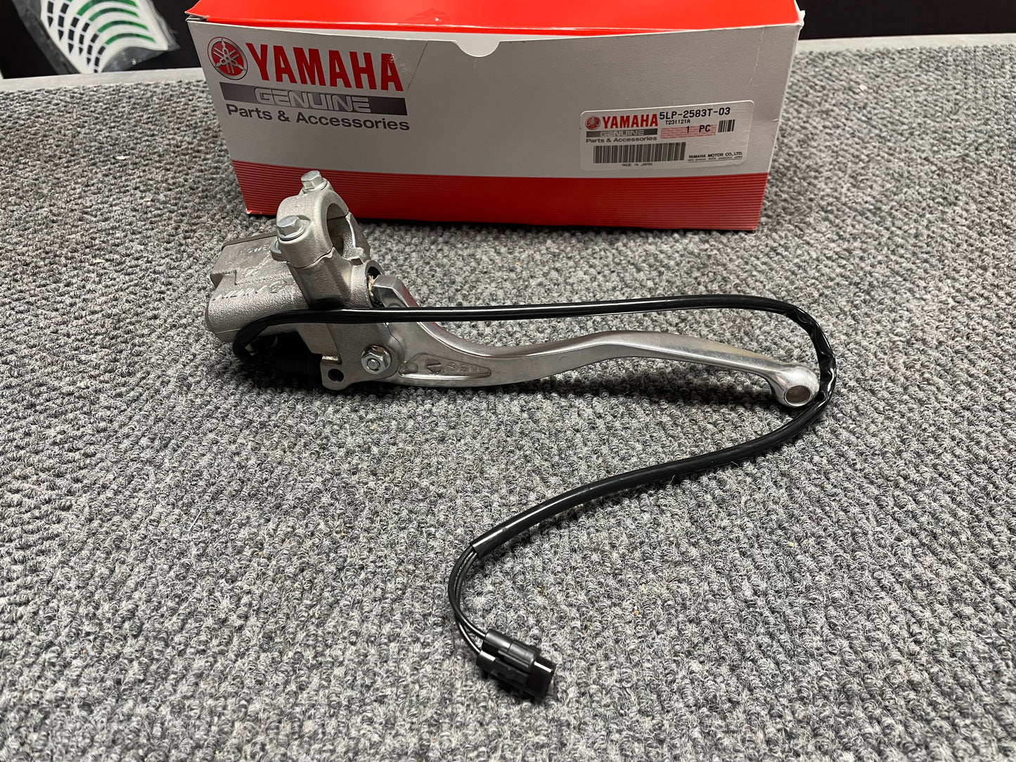YAMAHA OEM MASTER CYLINDER | 5LP-2583T-03-00