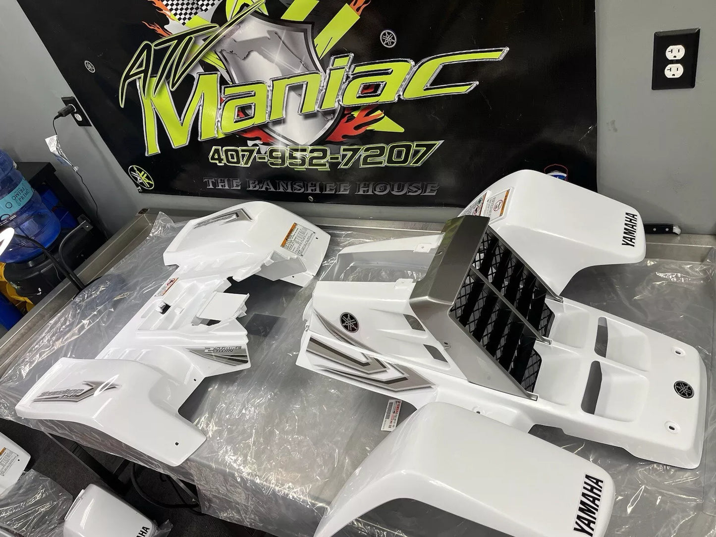 2006 White OEM Yamaha Banshee 350 Full Plastic Kit & Graphics Installation